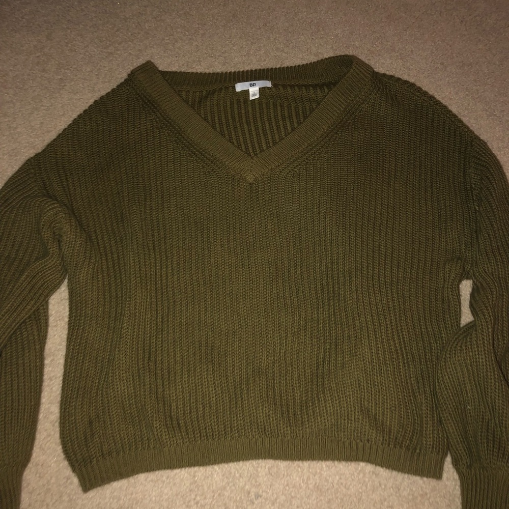 Super cute V Neck oversized-ish sweater